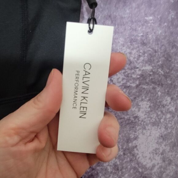 Woman's Calvin Klein Leggings - Picture 4 of 11